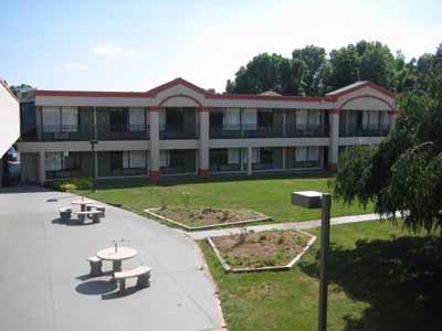 Red Carpet Inn & Suites Carneys Point/Wilmington Экстерьер фото